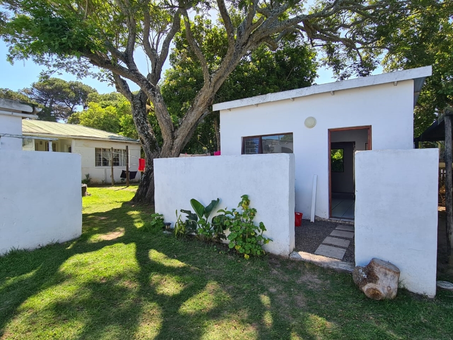 10 Bedroom Property for Sale in West Bank Eastern Cape
